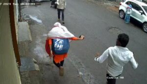 Youth Attacks Young Woman With Chopper In Sadashiv Peth