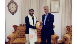 Anant Bhardwaj with VC SPPU