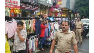 Clampdown On Street Vendors At MG Road, Authorities Hold Meeting For Guidance