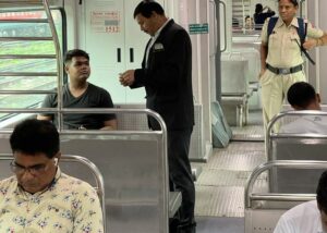 https://www.punekarnews.in/pune-division-registers-ticket-checking-revenue-of-rs-8-22-cr-in-apr-june-2023/