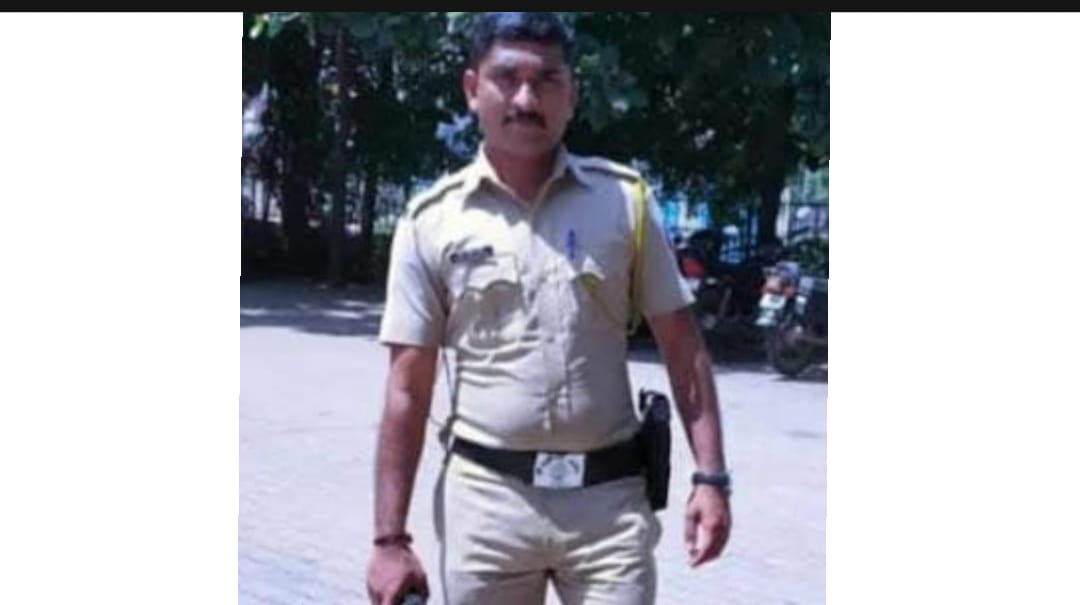 Police constable sucide in Lohegaon