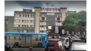 PMC Takes Action Against Illegal Parking, Confiscates 22 Vehicles