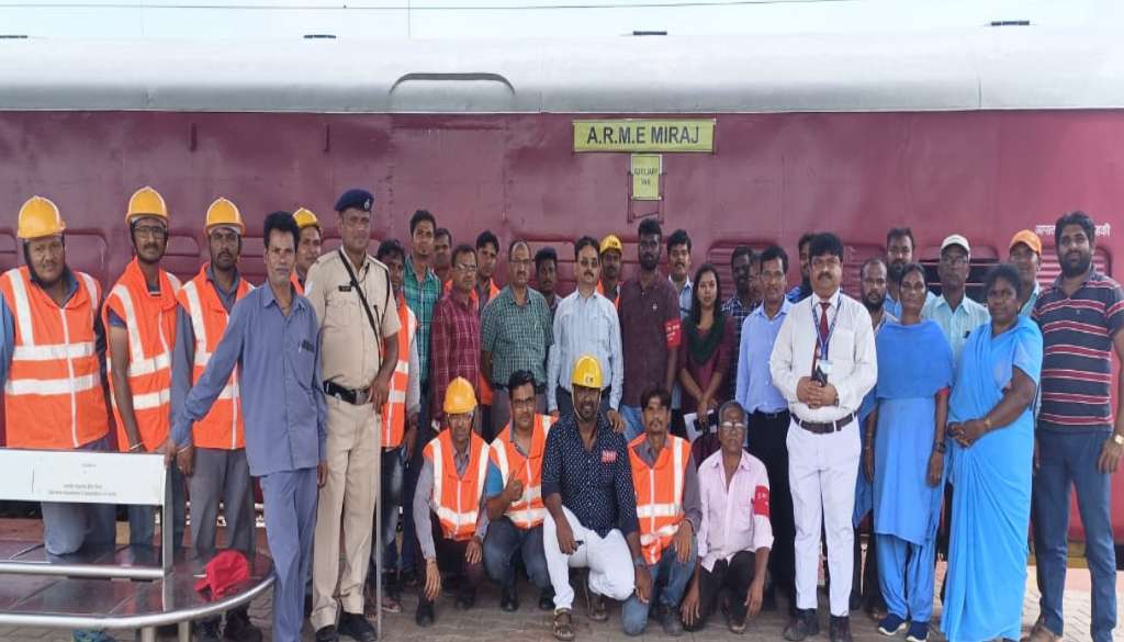 Railways Organise Mock Drill On Miraj-Kolhapur Section In Pune Division