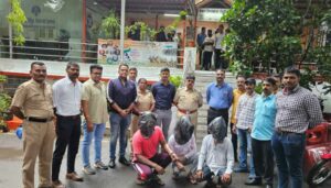 Four Men Planning Dacoity Arrested From Law College Road, Case Registered