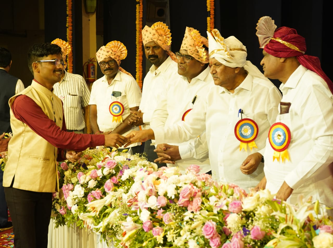 Navnath Barbinde: Overcoming Odds to Become Maharashtra's First Visually Impaired Pharmacist