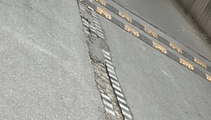 broken roads in Pune Kalyani Nagar
