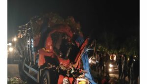 Accident Near Khandala On Pune-Bengaluru Highway