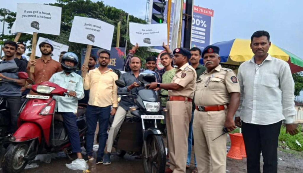 Ganesh Mandal Utilises Unused Donation Money To Distribute Helmets