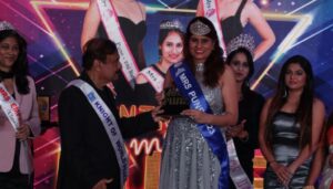 Sunita Khan