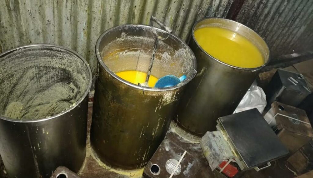 _Chaturshrungi Police Bust Adulterated Ghee Factory Ahead of Festival's, 650 kg of Fake Ghee Seized