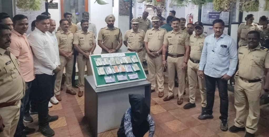 Khadak police arrest thief