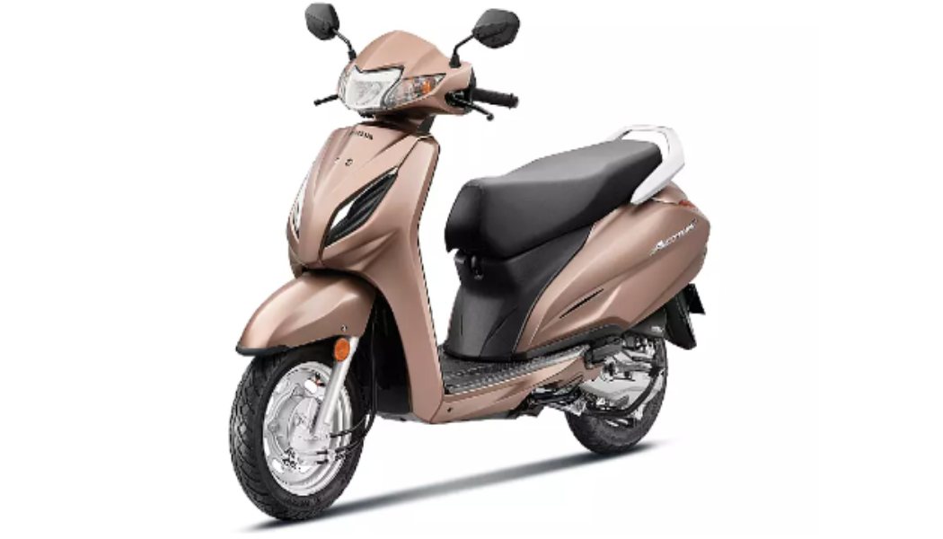 Replace my old Activa with Activa 6G or consider Access 125/Honda