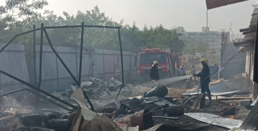 Cylinder Blast in Viman Nagar near Symbiosis College