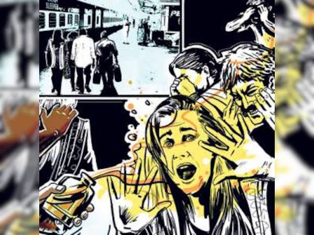 Pune Daund Robbery In Train