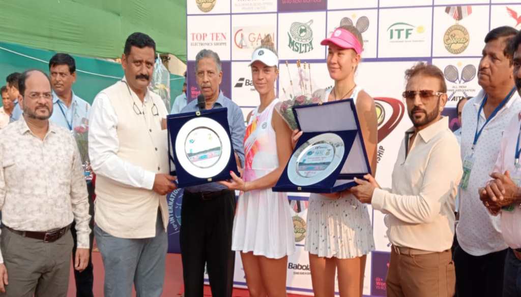 Makarova in line for double crown at 40000 IWTC ITF world Tennis tour