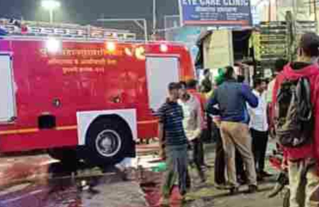 Fire Erupts at Jyoti Restaurant in Kondhwa