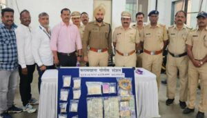 Pune Police (2)