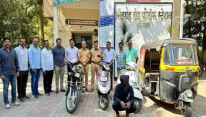 Sinhagad Road Police (1)