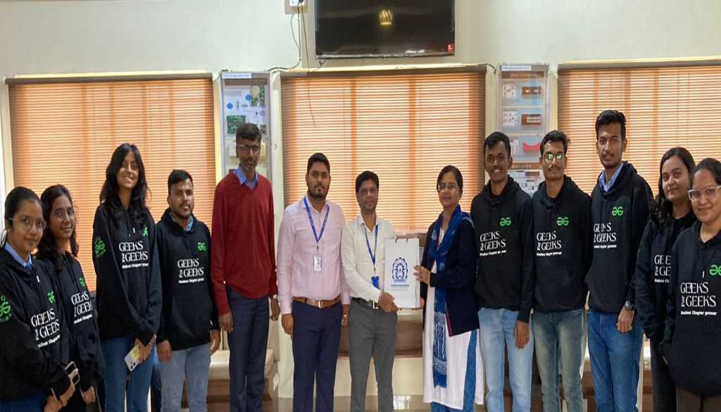 HDFC Bank Hosts Fraud Awareness in Pune Punekar News