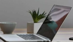 Laptop