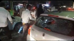 Nikhil Wagle's Car Attacked