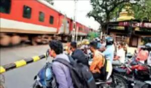 Pune Ghorpadi's Railway Bridge Set to Open in March