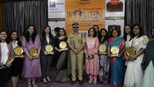 Amitesh Kumar IPS at Punekar News Women Achievers Awards