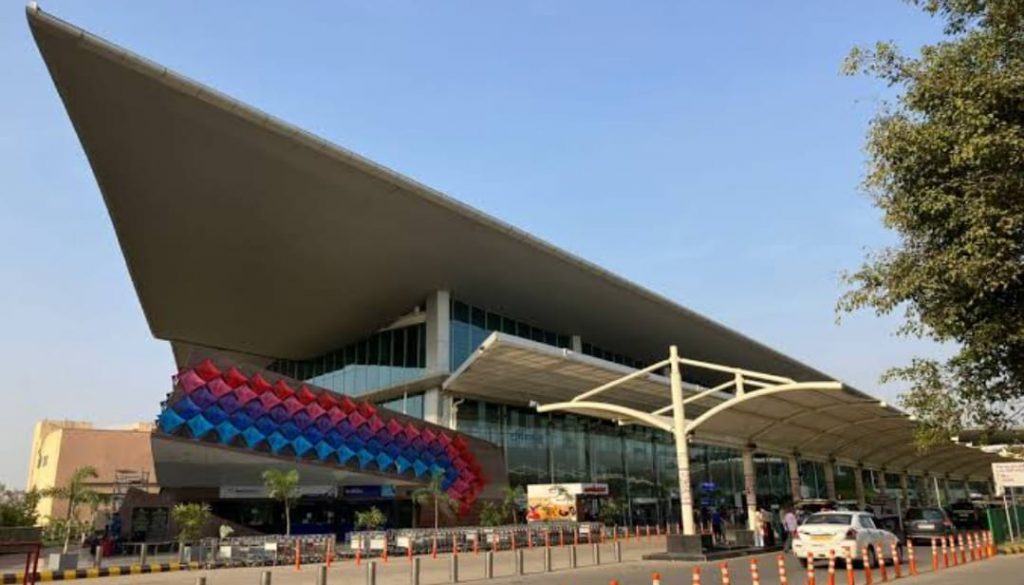 Lucknow Airport Customs News
