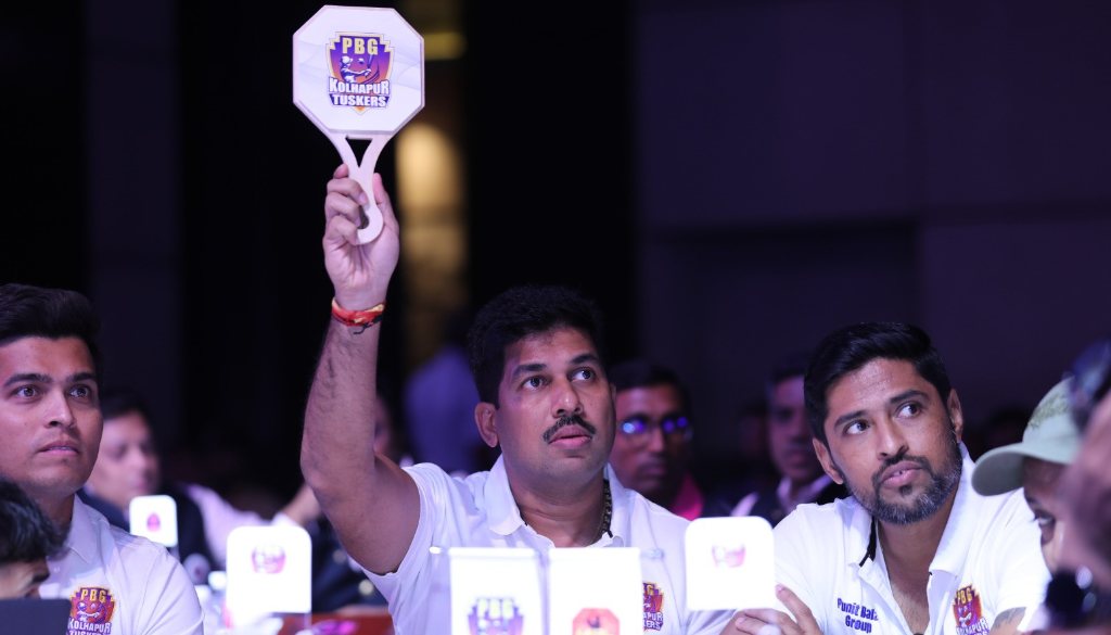 Kolhapur Tuskers buy former KKR allrounder Shrikant Mundhe, Aniket