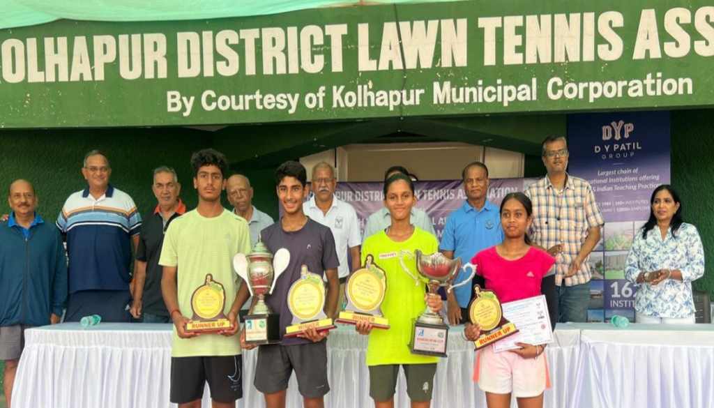 16 Junior Tennis Nationals