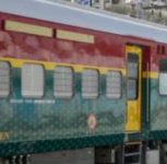 Mumbai-Pune: Deccan Queen’s Journey Disrupted by Brake Binding, Passengers Evacuated Safely