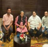 Pune: Residents of Kalyani Nagar Meet Dr. Shashi Tharoor, Seek Relief from Noise Pollution