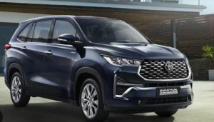 Innova Hycross