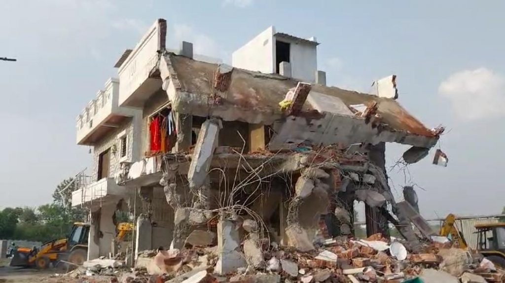 Pune: Moshi Residents Homeless After PCMC Enforces Construction Pune: Moshi Residents Homeless After PCMC Enforces Construction