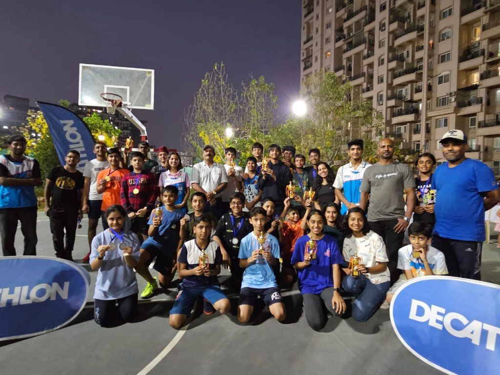 Pune Raheja Vista Premiere Hosts Thrilling Badminton and Basketball Tournament for Youth