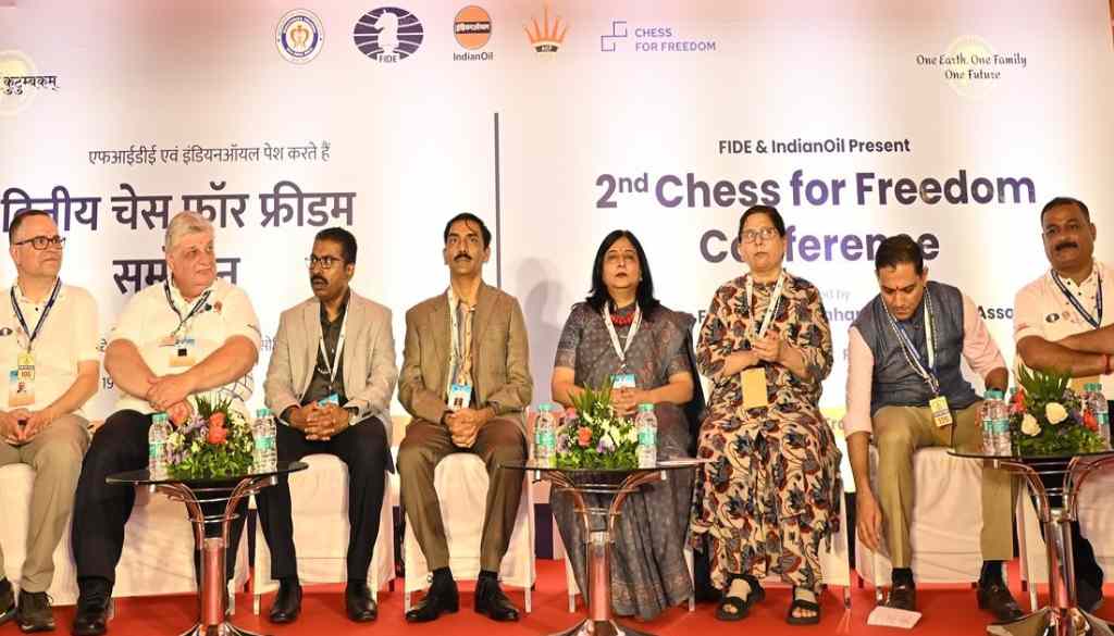 FIDE and Team IndianOil