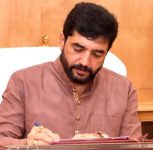 Pune: Murlidhar Mohol Condemns Assault on Vidyanand Bapat, Says Violence Cannot Be Justified Over Differences of Opinion