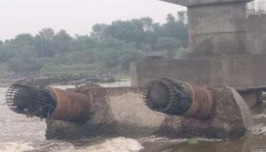 Pune-Ahmednagar Bridge Collapses