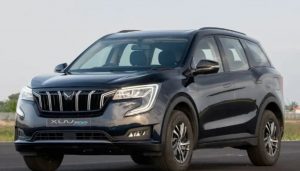 XUV 700