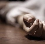 Pune: Woman Jumps to Death With Son From Building Terrace; Suicide Note Found