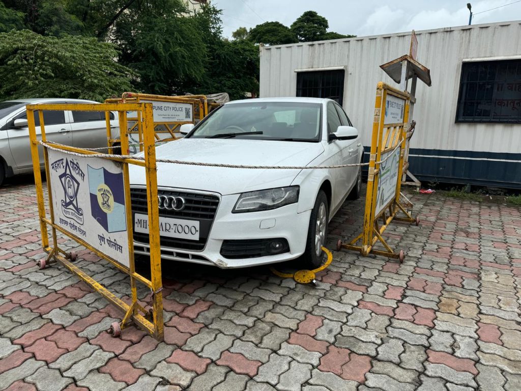 Puja Khedkar Audi Fined By Pune Police