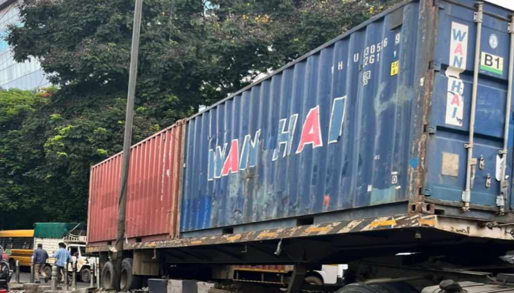 Speeding Truck Crashes Through Divider