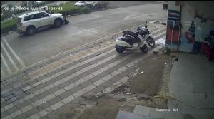 Drunk Driver in SUV Hits Delivery Boy