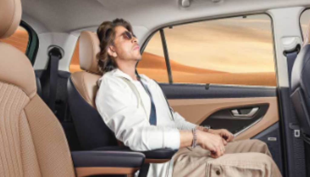_Shahrukh Khan Unveils Hyundai Alcazar Facelift’s Unique Features