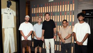 Rachin bowled over by Tendulkar memorabilia at Blades of Glory