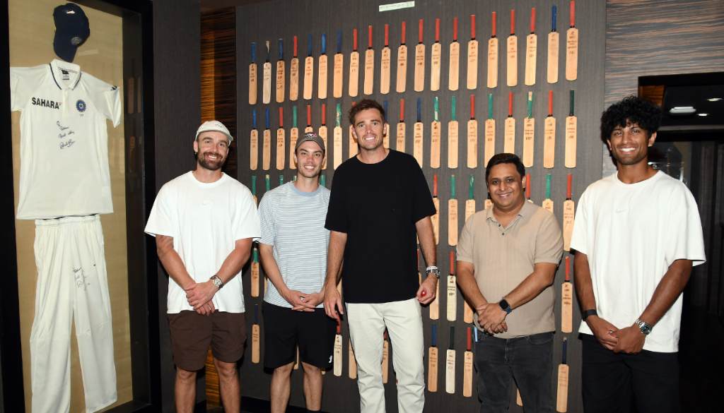 Rachin bowled over by Tendulkar memorabilia at Blades of Glory