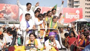Sunil Kamble Concludes Campaigning with a Grand Bike Rally in Pune
