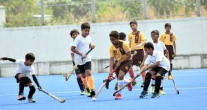 HOCKEY