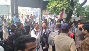 Pune_ Chaos at Bank Exam Centres as Server Malfunction Leads to Cancellation