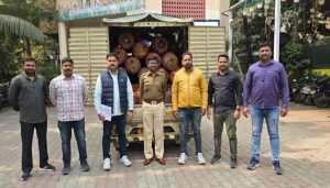61 Gas Cylinders Seized in Pune